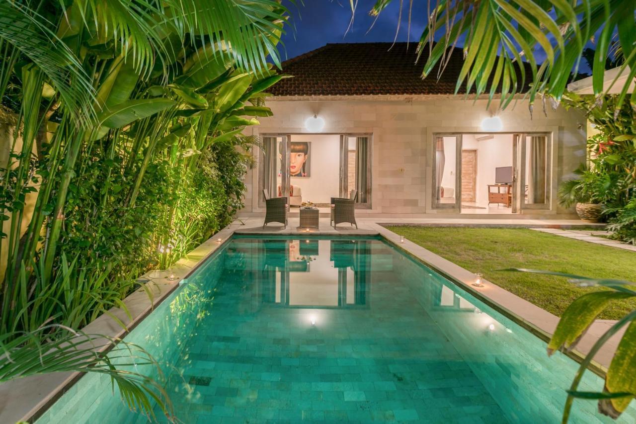Villa Briana Seminyak By Villas R Us Extérieur photo