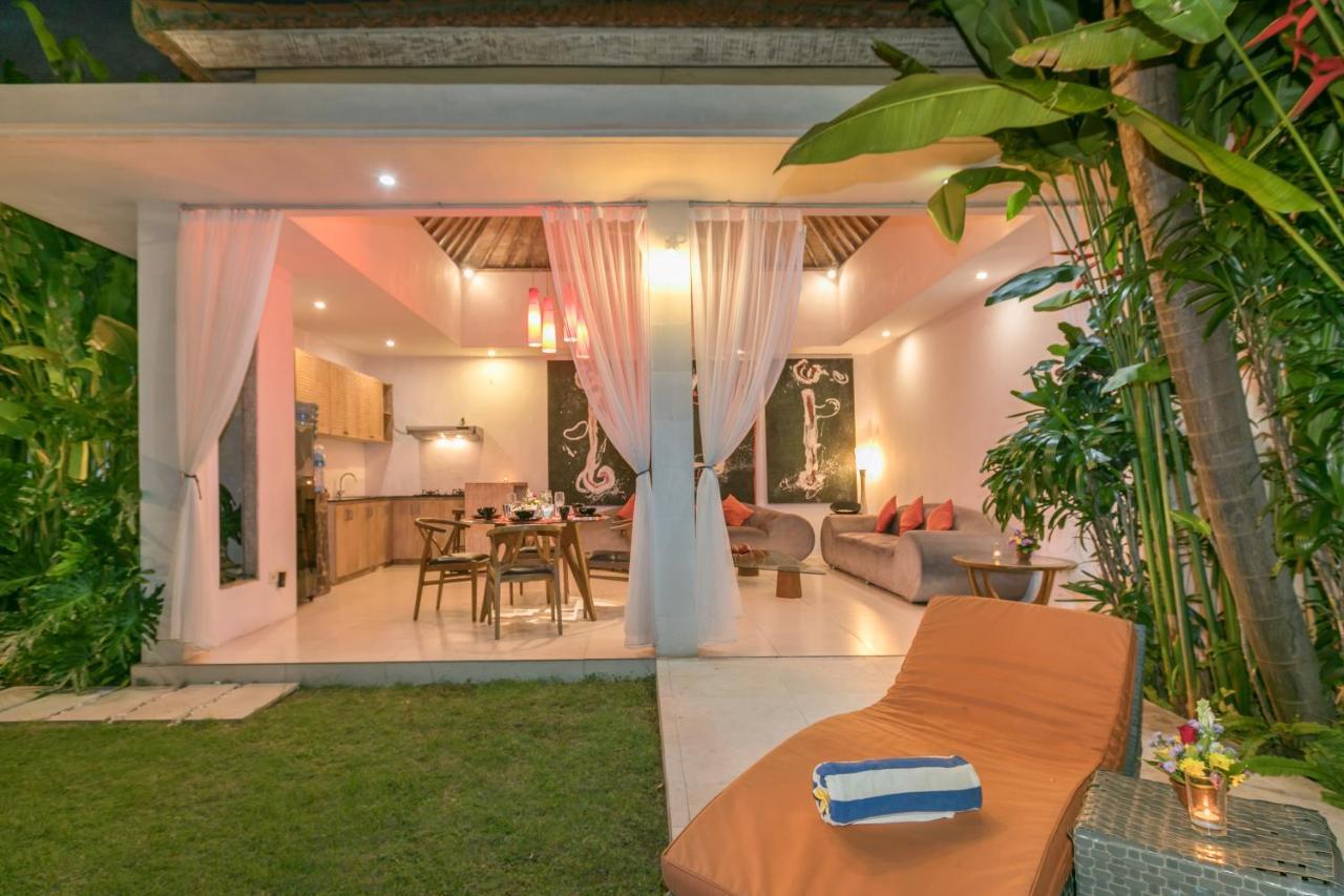 Villa Briana Seminyak By Villas R Us Extérieur photo