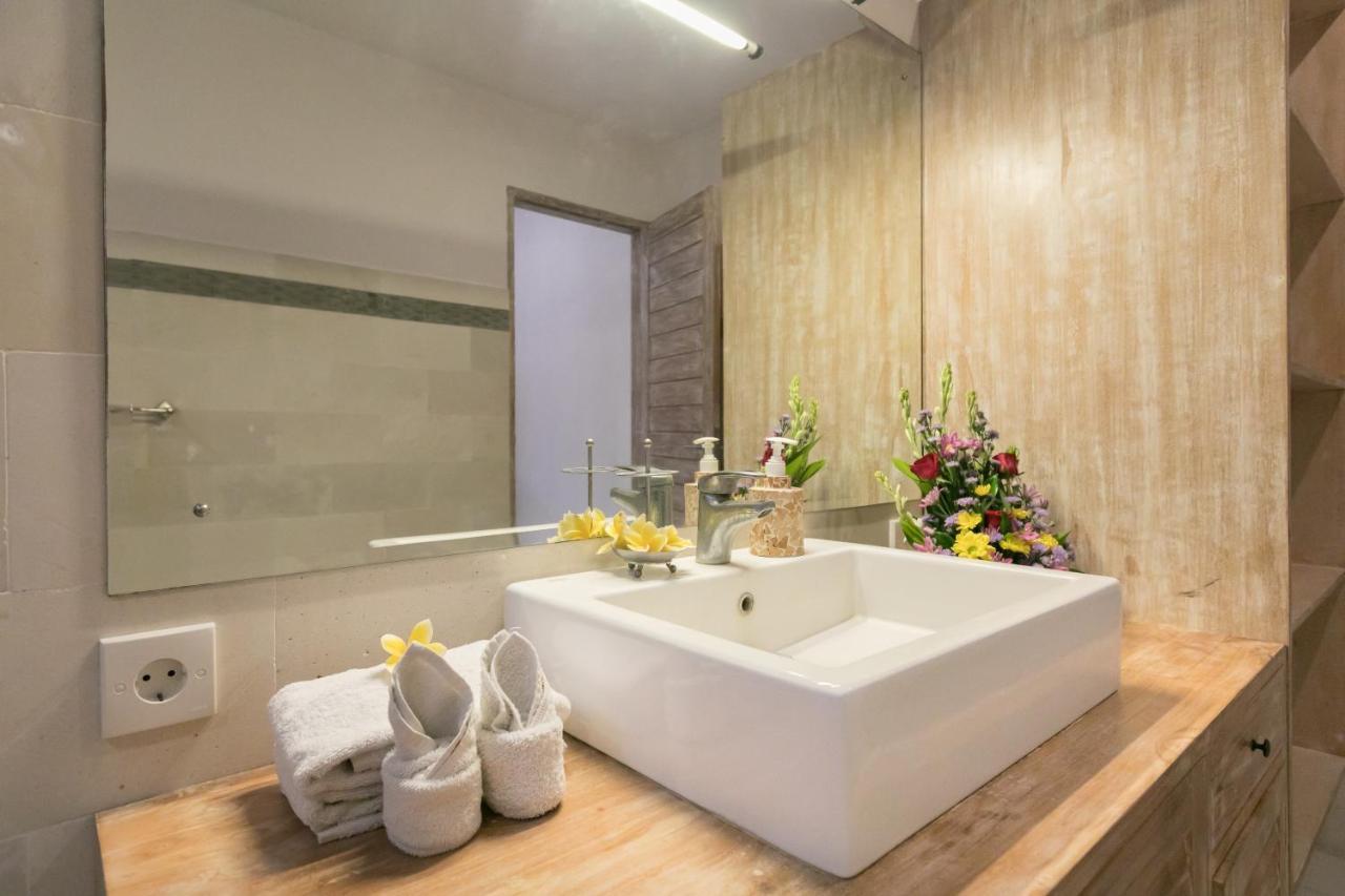 Villa Briana Seminyak By Villas R Us Extérieur photo